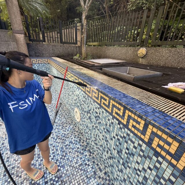 泳池保養泳池清潔案例-3