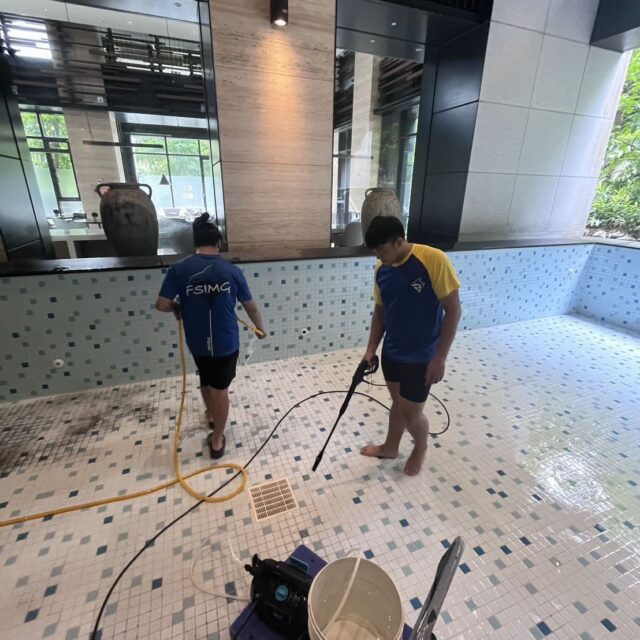 泳池保養泳池清潔案例-5