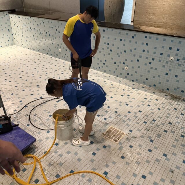 泳池保養泳池清潔案例-6