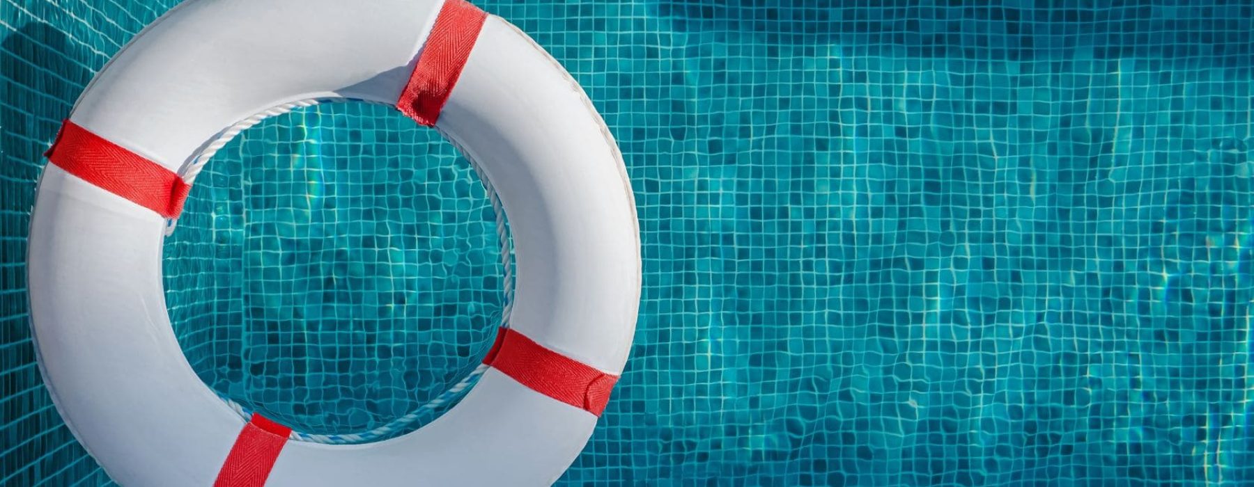 life-guard-dispatch-如何挑選救生員派遣廠商？避免這些常見問題，確保泳池安全無虞-2